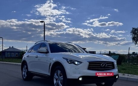 Infiniti FX II, 2010 год, 1 799 000 рублей, 2 фотография
