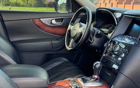 Infiniti FX II, 2010 год, 1 799 000 рублей, 17 фотография