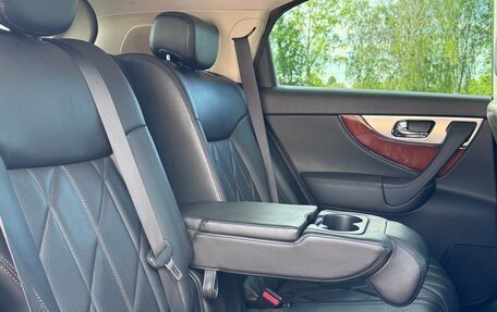 Infiniti FX II, 2010 год, 1 799 000 рублей, 22 фотография