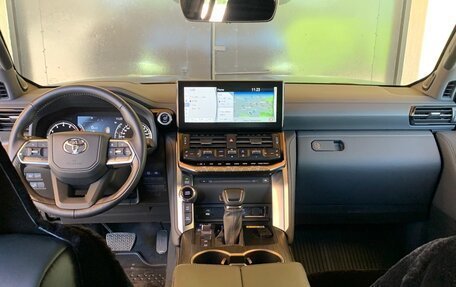 Toyota Land Cruiser, 2023 год, 11 500 000 рублей, 3 фотография