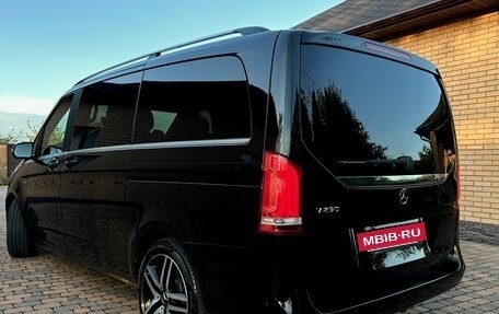 Mercedes-Benz V-Класс, 2014 год, 4 750 000 рублей, 3 фотография