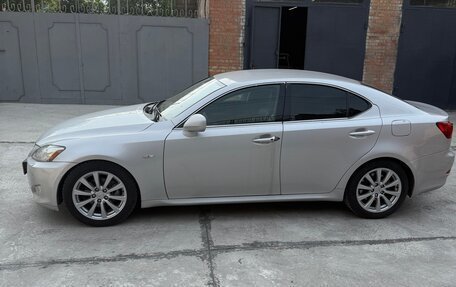 Lexus IS II рестайлинг 2, 2006 год, 1 150 000 рублей, 2 фотография