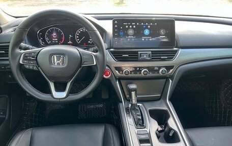Honda Accord IX рестайлинг, 2022 год, 1 950 443 рублей, 10 фотография