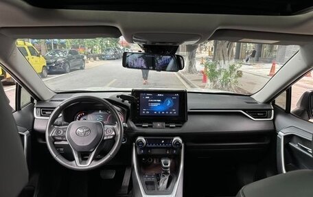 Toyota RAV4, 2021 год, 2 200 441 рублей, 8 фотография