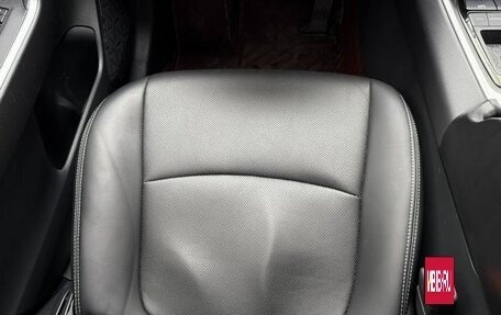 Toyota RAV4, 2020 год, 2 180 441 рублей, 12 фотография