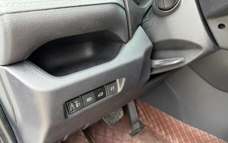 Toyota RAV4, 2020 год, 2 180 441 рублей, 16 фотография