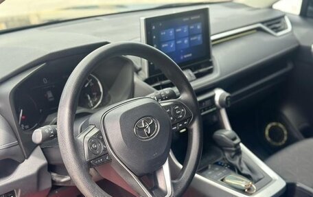 Toyota RAV4, 2021 год, 2 190 441 рублей, 11 фотография