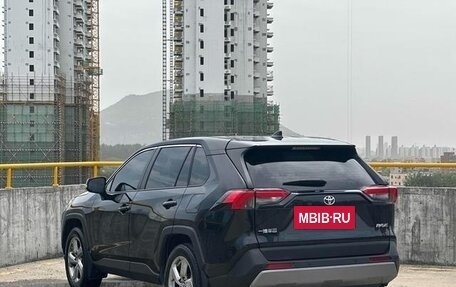 Toyota RAV4, 2021 год, 2 190 441 рублей, 7 фотография