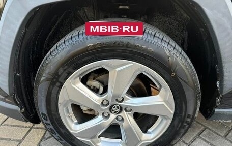 Toyota RAV4, 2020 год, 2 185 441 рублей, 11 фотография