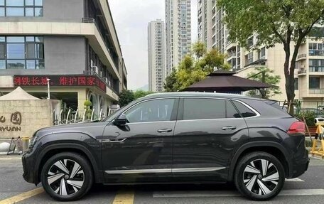 Volkswagen Teramont I, 2021 год, 3 770 446 рублей, 6 фотография