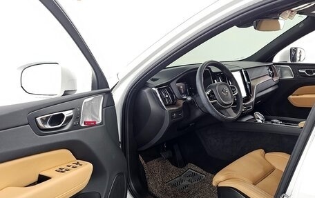 Volvo XC60 II, 2022 год, 2 793 000 рублей, 9 фотография