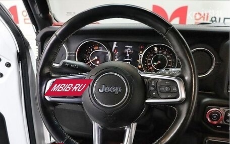 Jeep Wrangler, 2021 год, 3 730 000 рублей, 13 фотография
