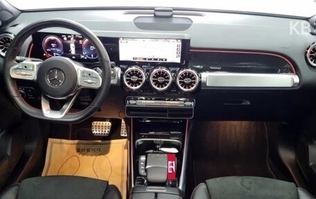 Mercedes-Benz GLB, 2022 год, 2 880 020 рублей, 5 фотография