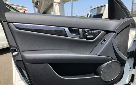 Mercedes-Benz C-Класс, 2013 год, 1 150 000 рублей, 18 фотография