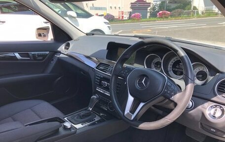 Mercedes-Benz C-Класс, 2013 год, 1 150 000 рублей, 22 фотография