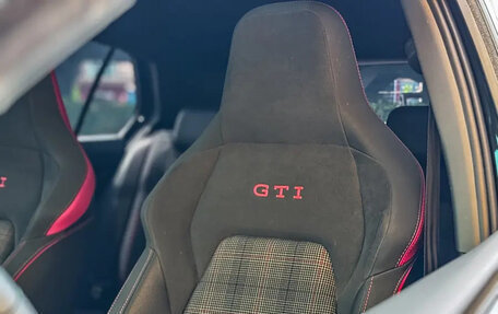 Volkswagen Golf GTI, 2022 год, 2 090 090 рублей, 7 фотография
