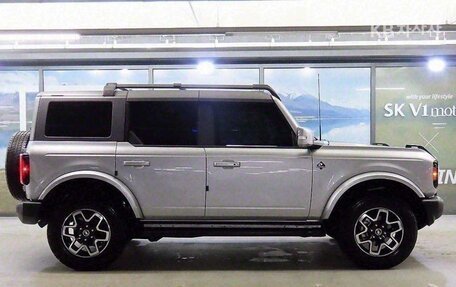 Ford Bronco, 2022 год, 5 200 023 рублей, 3 фотография