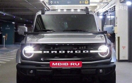 Ford Bronco, 2022 год, 5 200 023 рублей, 2 фотография