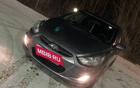Hyundai Solaris II рестайлинг, 2012 год, 550 000 рублей, 2 фотография