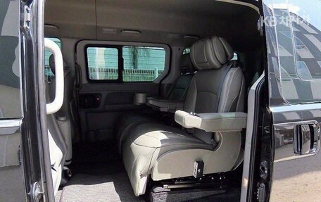 Hyundai Grand Starex Grand Starex I рестайлинг 2, 2020 год, 2 890 023 рублей, 13 фотография