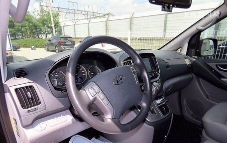Hyundai Grand Starex Grand Starex I рестайлинг 2, 2020 год, 2 890 023 рублей, 16 фотография