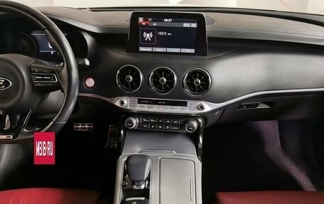 KIA Stinger I, 2020 год, 3 390 000 рублей, 11 фотография