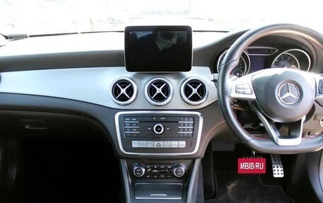 Mercedes-Benz CLA, 2016 год, 1 350 000 рублей, 13 фотография
