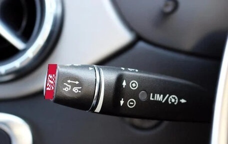 Mercedes-Benz CLA, 2016 год, 1 350 000 рублей, 29 фотография