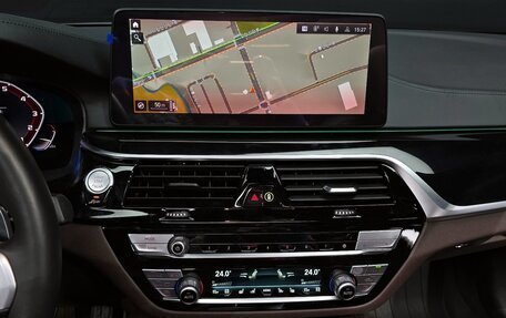 BMW 5 серия, 2022 год, 7 752 000 рублей, 16 фотография
