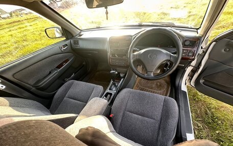Toyota Carina, 2001 год, 650 000 рублей, 6 фотография