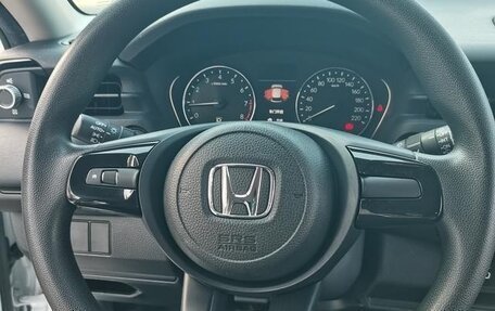 Honda Vezel, 2023 год, 1 500 443 рублей, 12 фотография