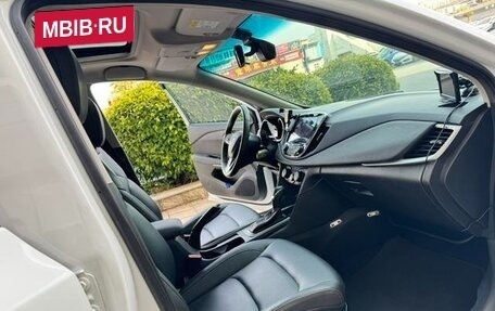 Chevrolet Monza, 2021 год, 970 000 рублей, 12 фотография