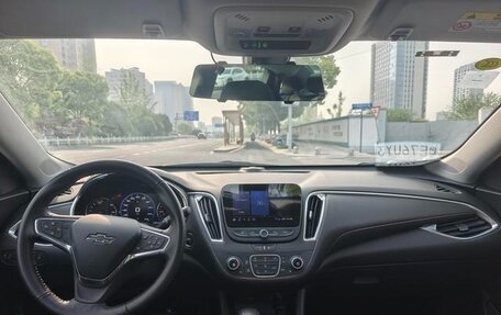 Chevrolet Malibu IX, 2021 год, 1 780 000 рублей, 10 фотография