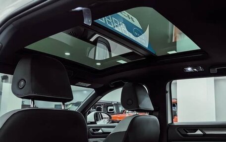 Volkswagen T-Roc I, 2025 год, 2 490 000 рублей, 12 фотография