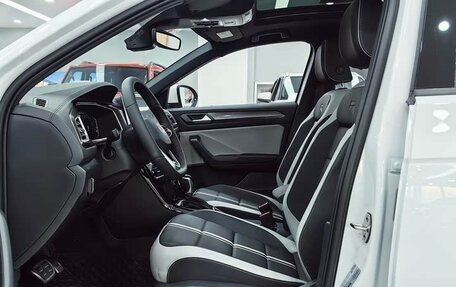 Volkswagen T-Roc I, 2025 год, 2 490 000 рублей, 6 фотография