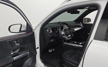 Mercedes-Benz GLB, 2022 год, 2 922 000 рублей, 9 фотография
