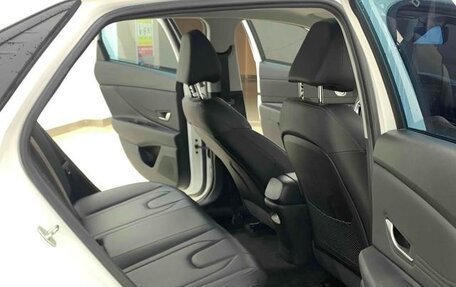 Hyundai Elantra, 2021 год, 1 530 000 рублей, 12 фотография