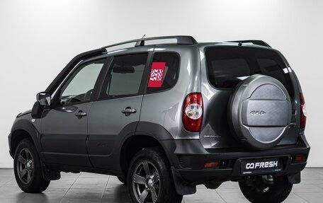 Chevrolet Niva I рестайлинг, 2018 год, 859 000 рублей, 2 фотография
