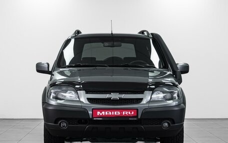 Chevrolet Niva I рестайлинг, 2018 год, 859 000 рублей, 3 фотография