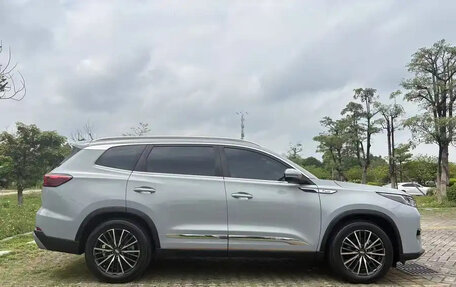 Chery Tiggo 8 Pro, 2022 год, 1 760 000 рублей, 7 фотография