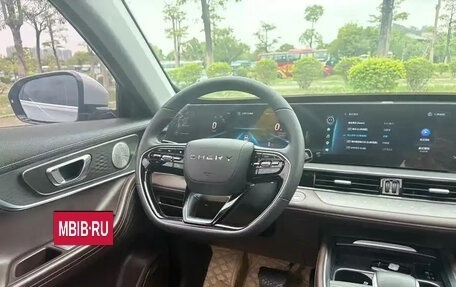 Chery Tiggo 8 Pro, 2022 год, 1 760 000 рублей, 19 фотография