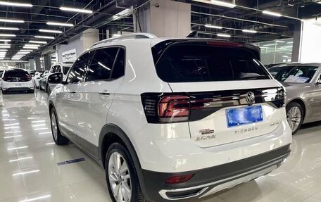 Volkswagen T-Cross I, 2023 год, 1 970 000 рублей, 2 фотография