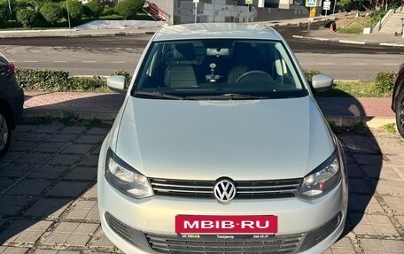 Volkswagen Polo VI (EU Market), 2011 год, 750 000 рублей, 7 фотография