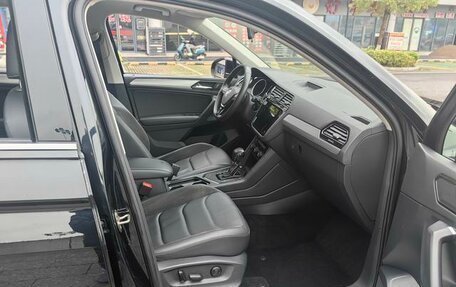 Volkswagen Tiguan II, 2021 год, 1 710 000 рублей, 14 фотография