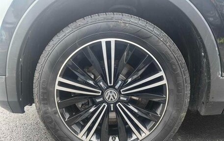 Volkswagen Tiguan II, 2021 год, 1 710 000 рублей, 9 фотография