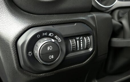 Jeep Wrangler, 2022 год, 3 822 000 рублей, 16 фотография