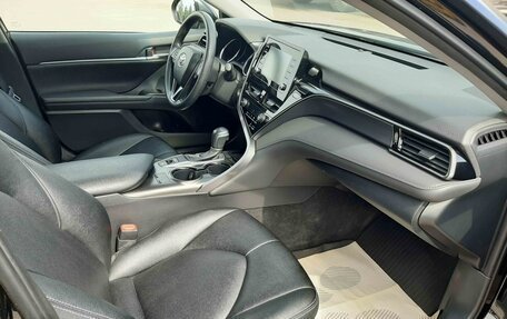 Toyota Camry, 2021 год, 2 100 000 рублей, 13 фотография