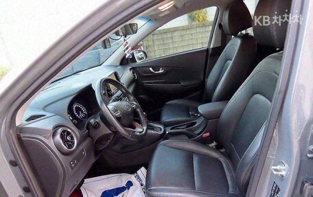 Hyundai Kona I, 2020 год, 1 800 000 рублей, 10 фотография