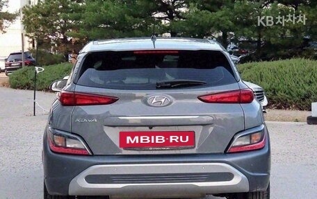 Hyundai Kona I, 2020 год, 1 800 000 рублей, 4 фотография