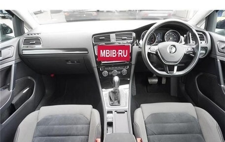 Volkswagen Golf VII, 2016 год, 900 035 рублей, 5 фотография